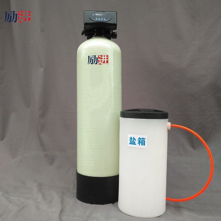 單閥單罐全自動軟水器 (1)