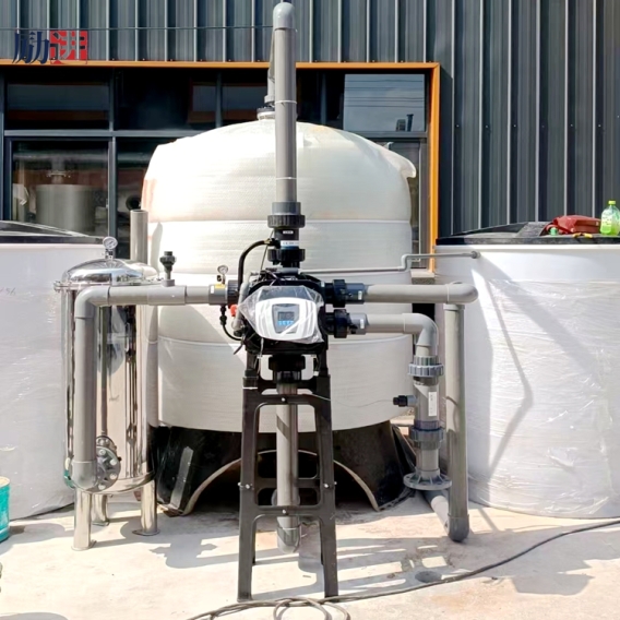 20-25T/H(每小時出水20-25噸)全自動軟水器